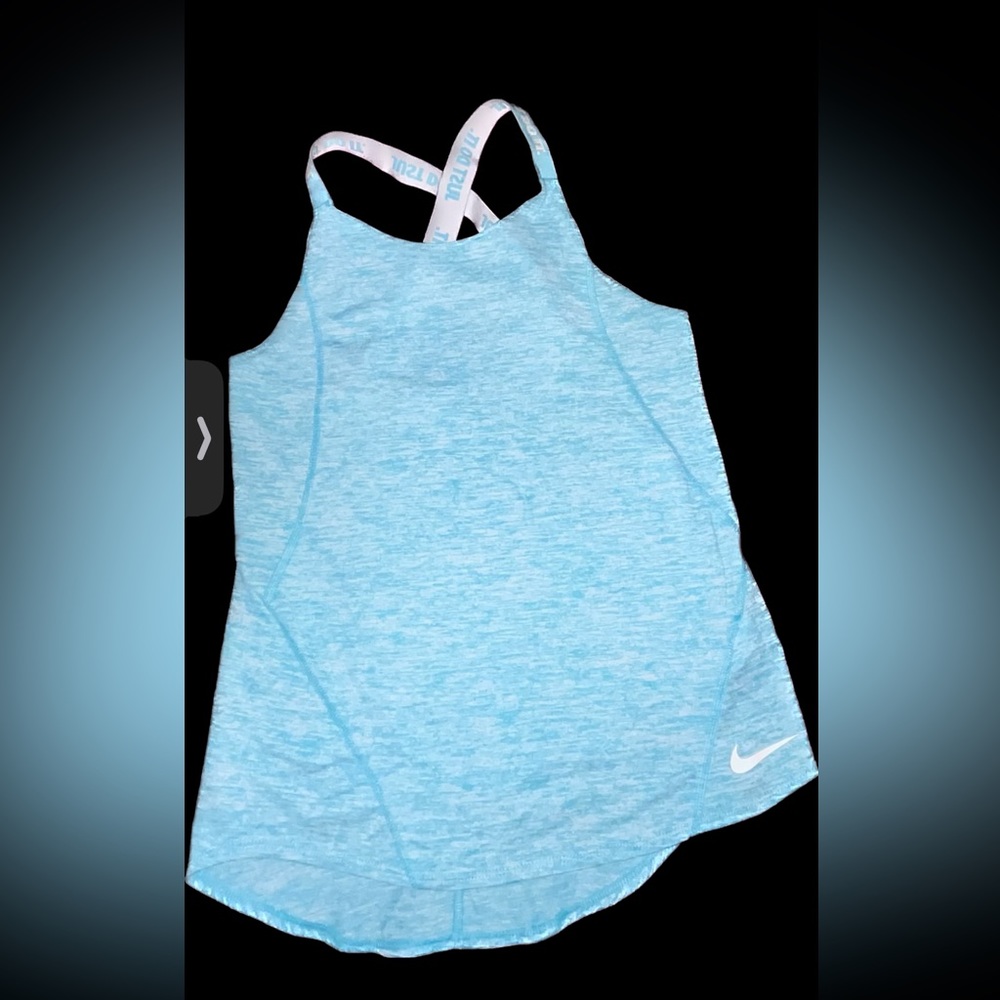Nike tank
